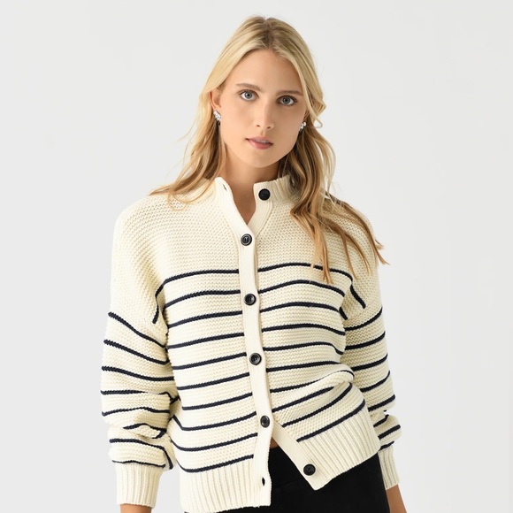 Alex Mill Button-Back Crewneck Sweater in Stripe - Picture 2 of 11